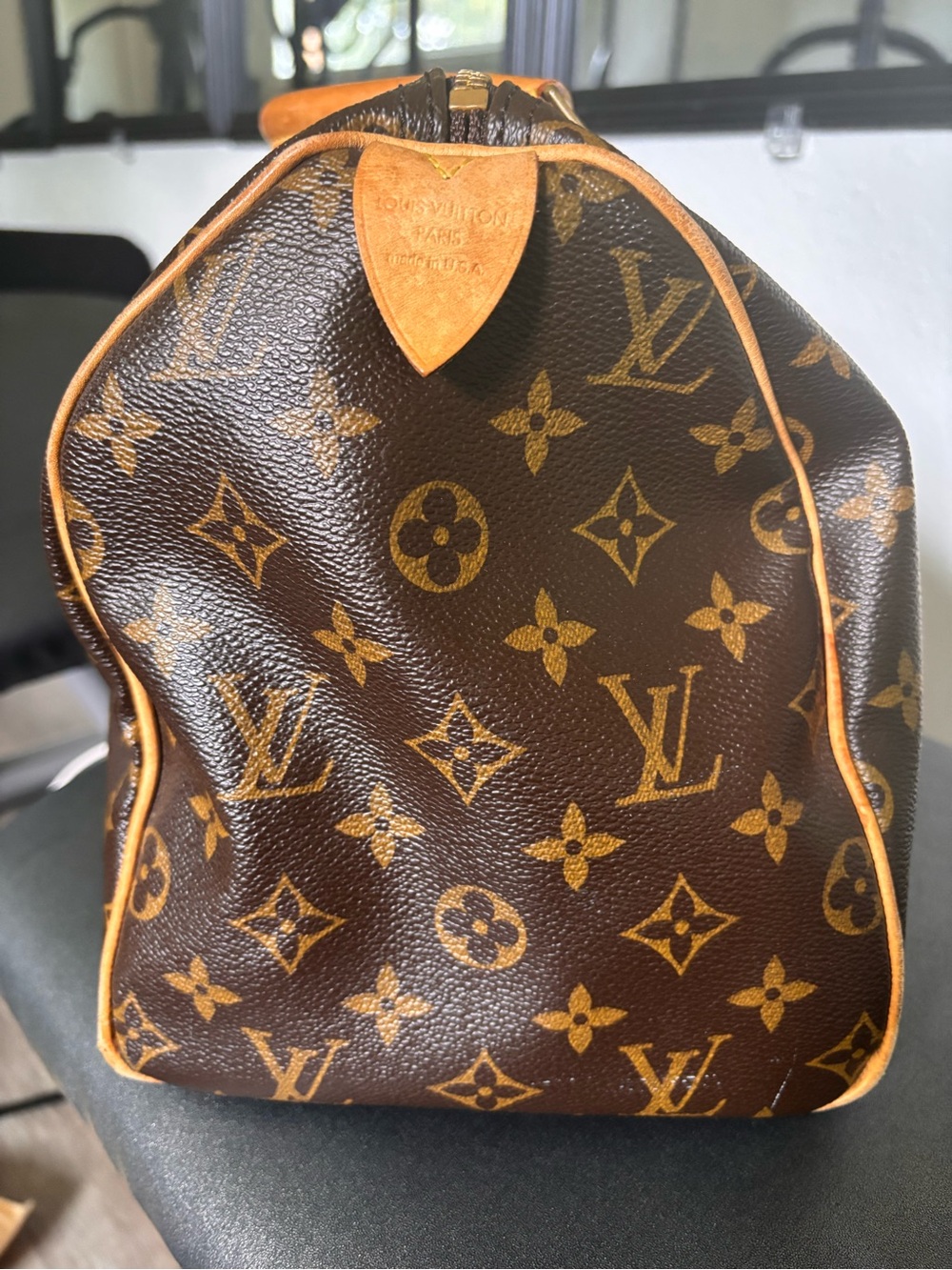 Louis Vuitton Speedy 30 Brown Monogram Canvas Top-Handle with Tan Trim - Picture 3 of 13